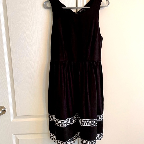 Gibson Black and White sleeveless size M NWOT - Picture 1 of 6